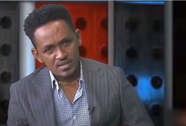 Two killed as Ethiopians bury hero musician