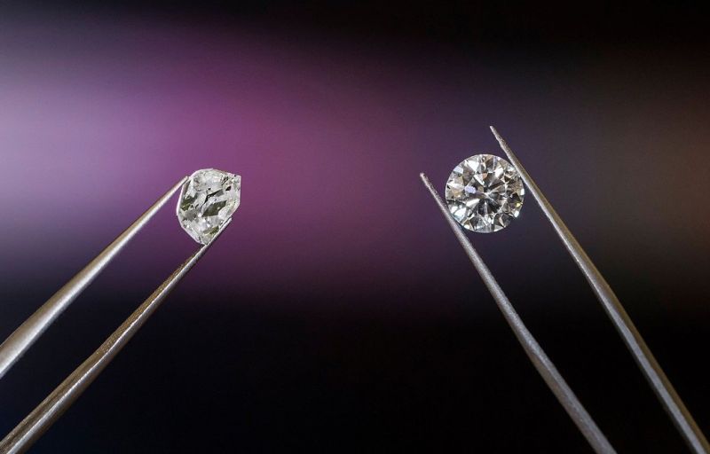 South Africa's diamond polishers look to lockdown lovers to add shine