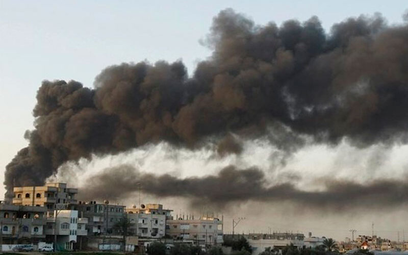 Gaza rockets, Israeli air strikes accompany Israel-Gulf pacts