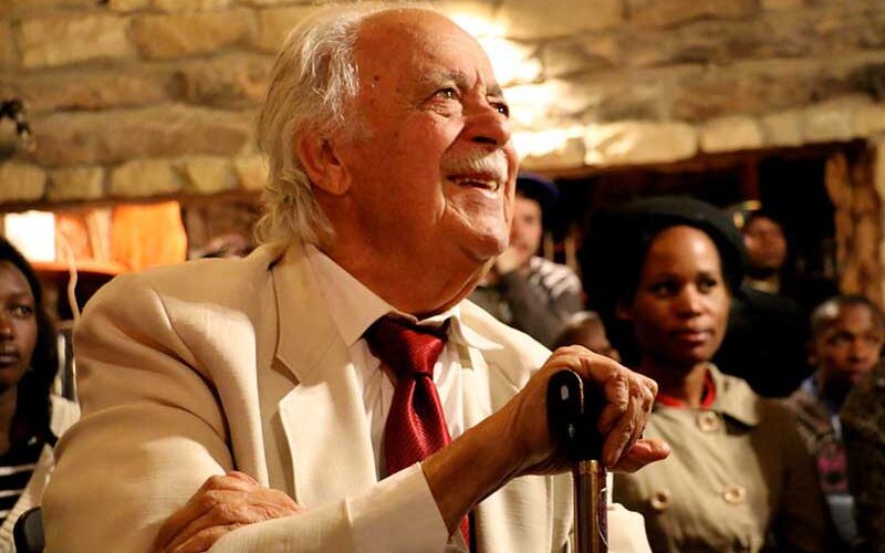 Special official funeral for Mandela’s lawyer, George Bizos