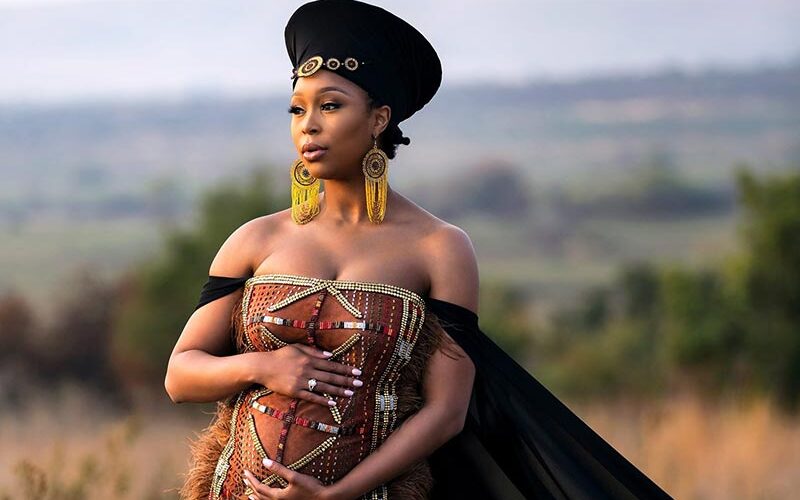 South African celebrity falls pregnant