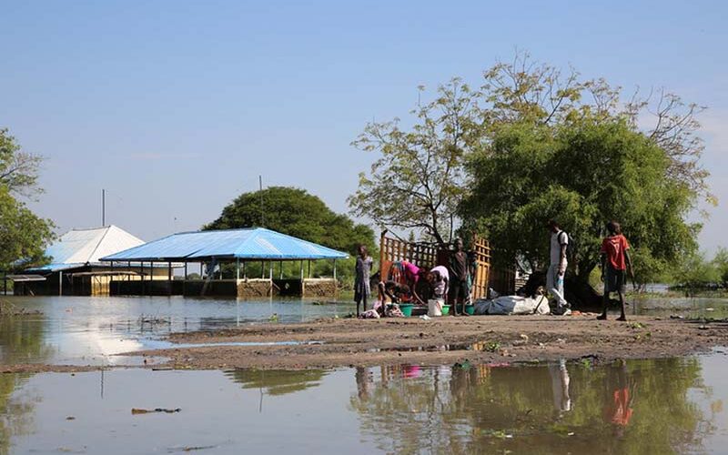 Flooded out, hungry South Sudan farmers race to plant fresh crops