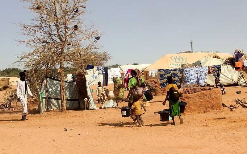Gunmen kill 25 displaced people in Burkina Faso