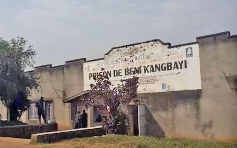 Suspected Islamists free 1,300 prisoners from east Congo jail