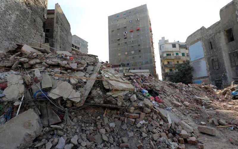 Six killed in building collapse in northern Egypt