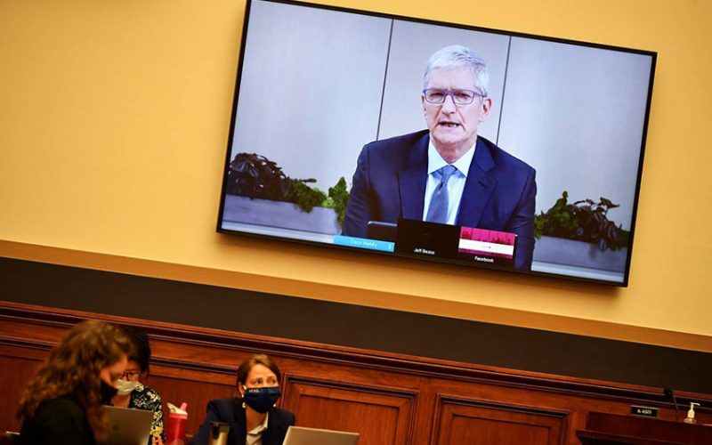 Apple’s Tim Cook criticizes social media practices, intensifying Facebook conflict