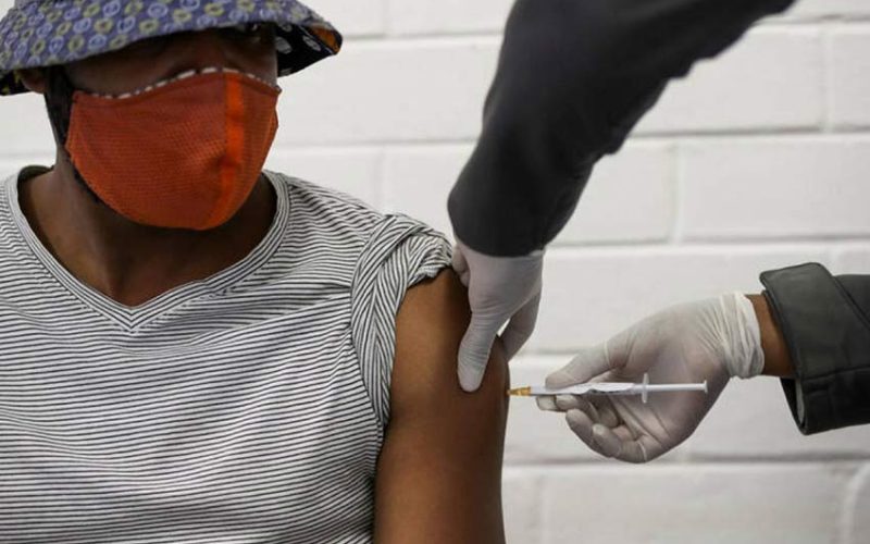 South Africa in AU talks on vaccine for 10 million people
