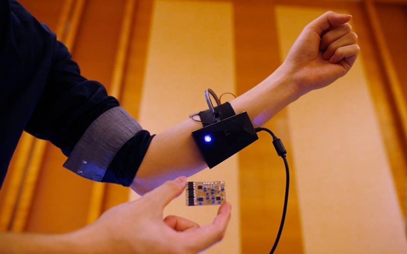 ‘Matrix’-style bracelets turn humans into batteries