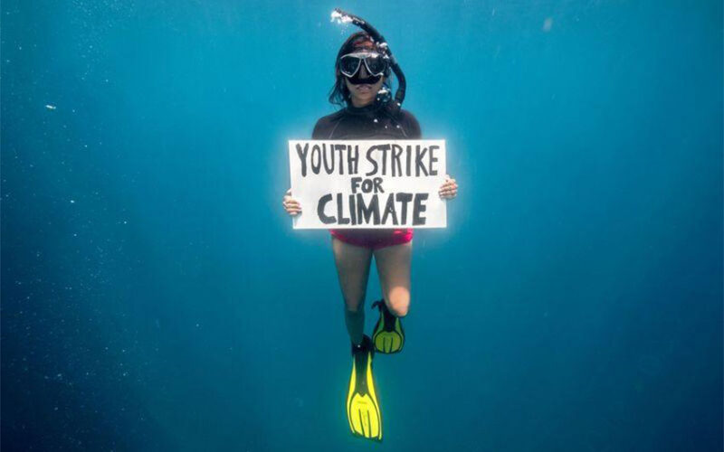 Mauritian’s  underwater protest