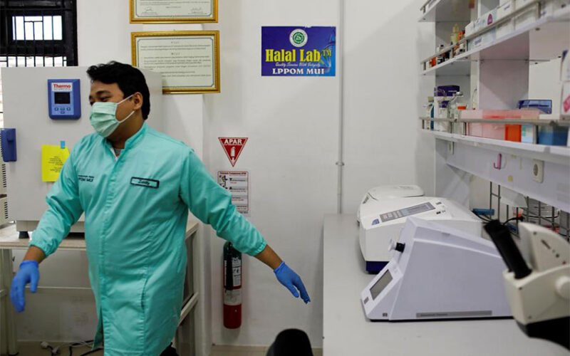 Indonesian Muslim concerns over vaccine addressed