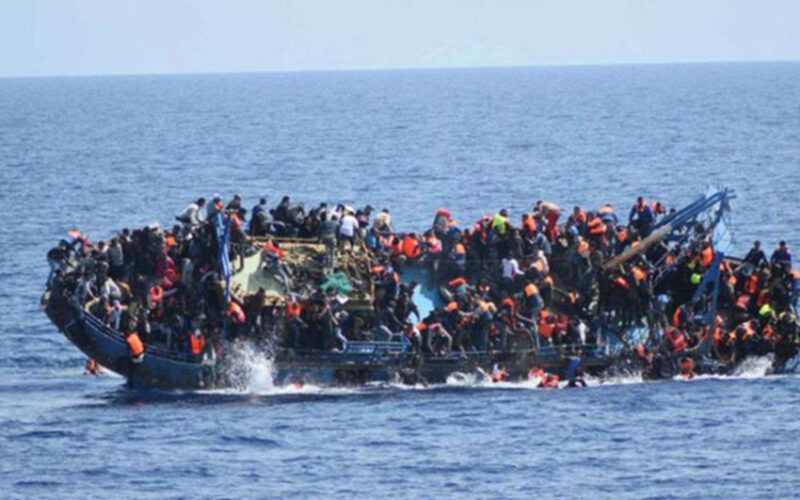17 migrants drown in shipwreck