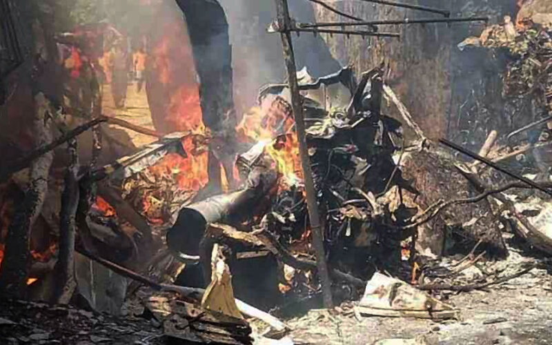 Zim Air Force helicopter crashes into house, four killed including child