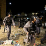 Israeli-police-clash-with-Palestinians