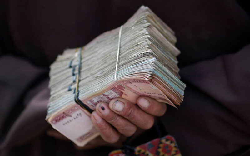 Taliban confront Afghan economy in turmoil, humanitarian crisis