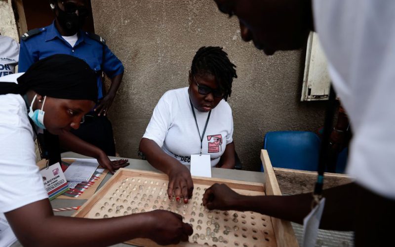 Gambia votes: President Barrow takes early lead
