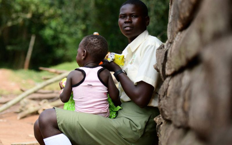 Uganda welcomes young mothers back to school