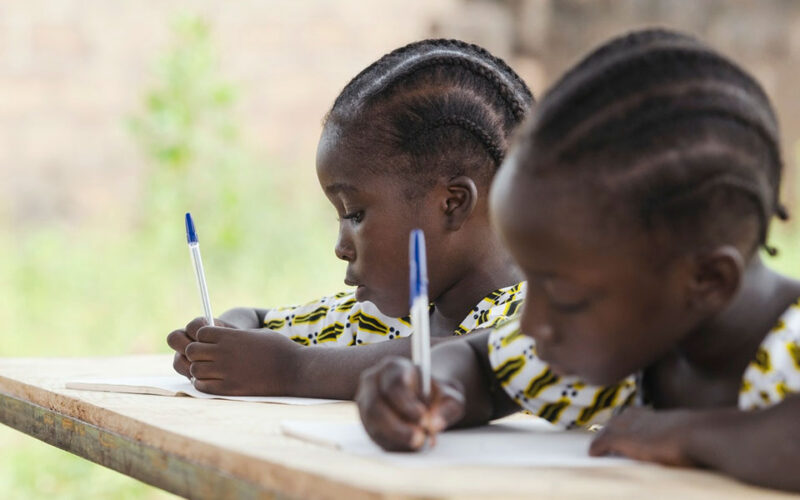Bilingual schooling can boost literacy – but in Côte d’Ivoire it’s not as clear cut