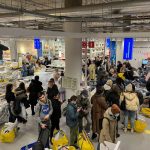 Customers-queue-in-IKEA-store_Moscow