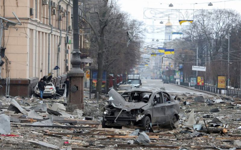 Russia warns Kyiv residents to flee as stalled invaders shift to bombarding cities