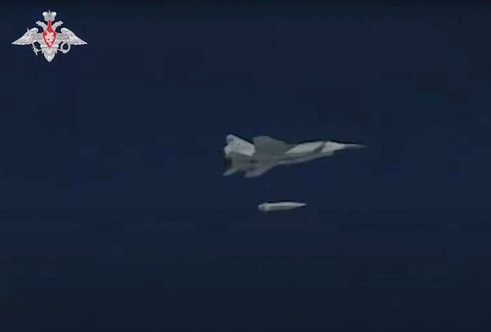 Ukraine Says It Downed Hypersonic Russian Missile With U.S. Air Defence ...