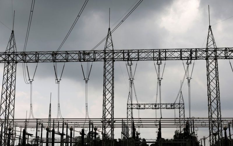 Nigeria’s electricity grid collapses for the second time in a month