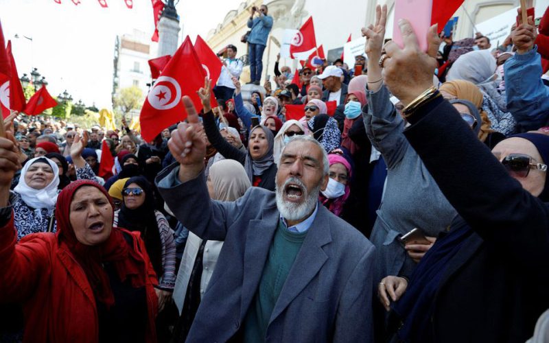 Tunisian president accused of a “failed dictatorship”