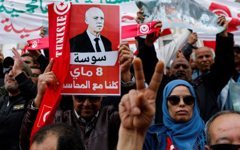 Tunisian president’s backers rally to demand clampdown on opposition
