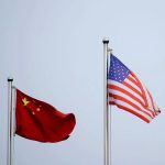 Chinese_+_US-flags_Shanghai