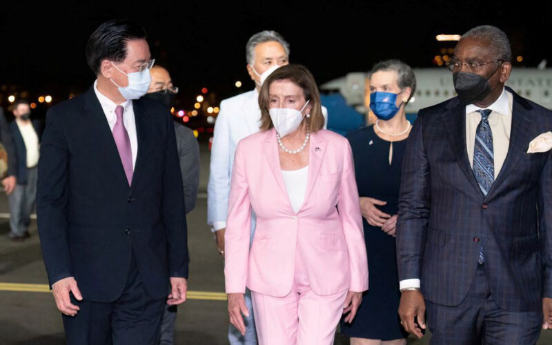 Pelosi arrives in Taiwan, voicing U.S. ‘solidarity’ as China fumes