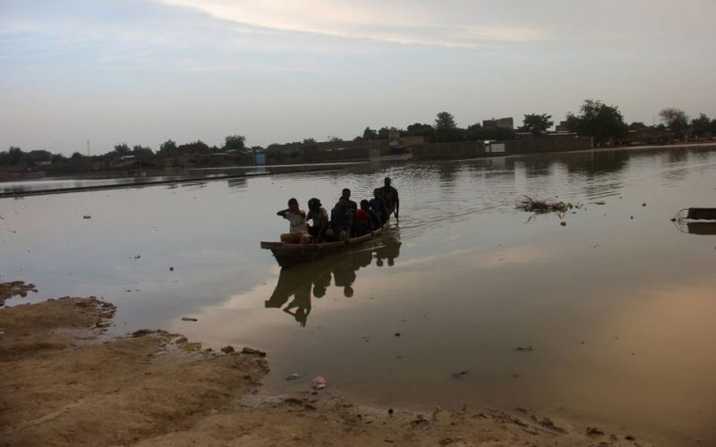 Hundreds flee massive flooding in Chad capital