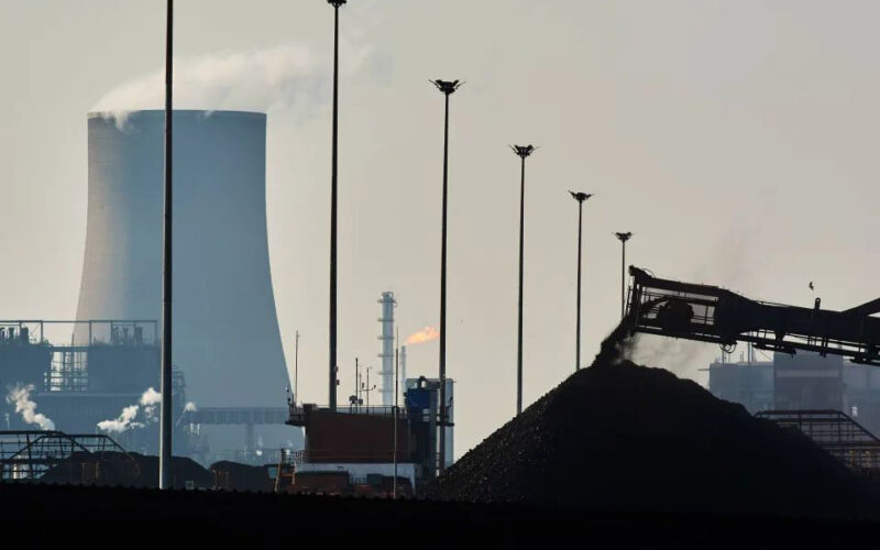 South Africa can keep coal fired plants running longer, climate committee says