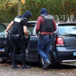 German-Police_car-search