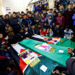 Palestinians_funeral-of-8-people