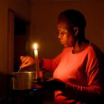 Maria-Modiba-cooks-by-candlelight