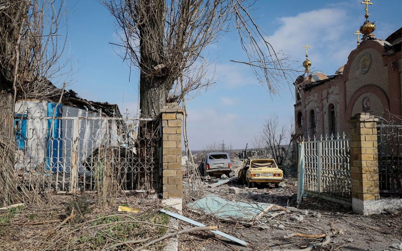 Ukraine shuts ‘post-apocalyptic’ battlefield town to civilians