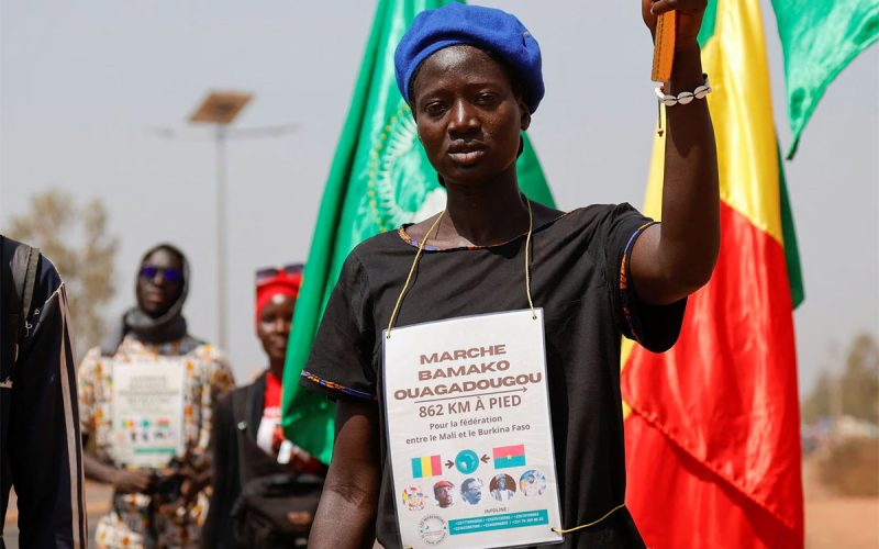 Activists walk from Bamako to Ouagadougou to promote states’ federation