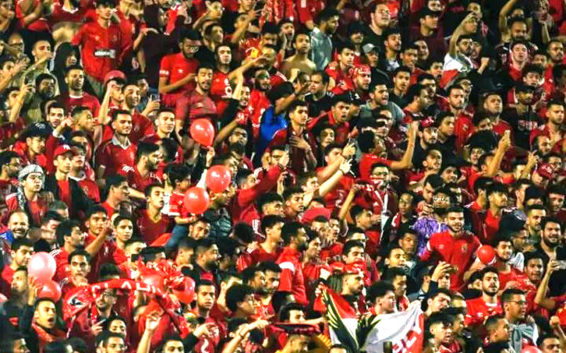 Egyptian League suspends almost 6000 fans for shouting insults