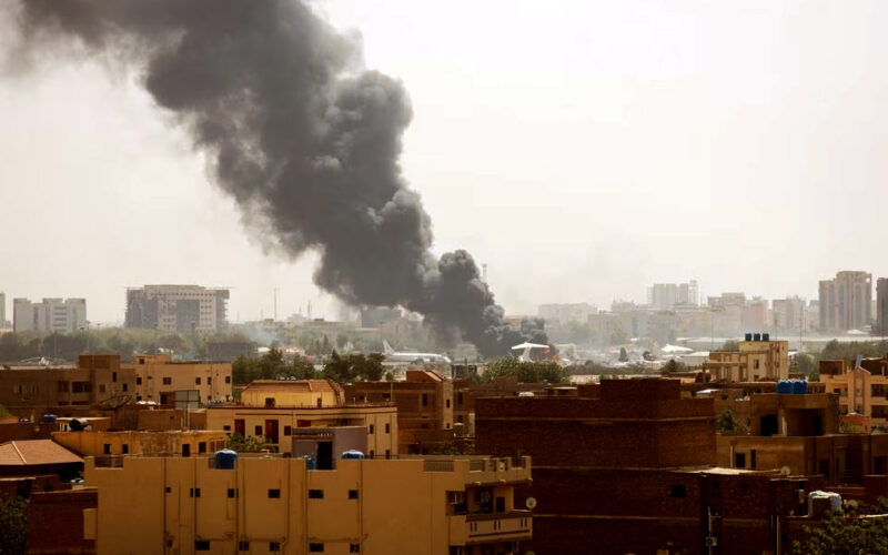 Khartoum under bombardment as Sudan’s rivals talk