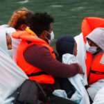 Migrants_Dover-harbour