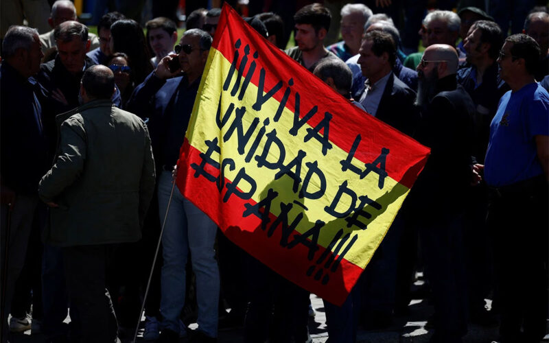 Three arrested as Spain exhumes fascist movement’s founder