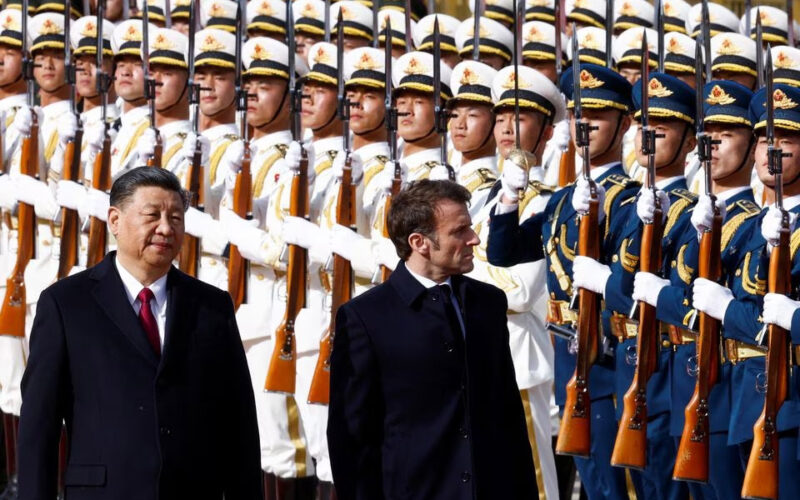 Macron seeks China’s help on Ukraine, Xi ‘willing’ to call Zelenskiy