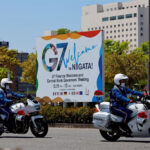 G7_Niigata_Police-officers
