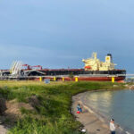 Rare shipment of U.S. oil heads to SA for Glencore refinery