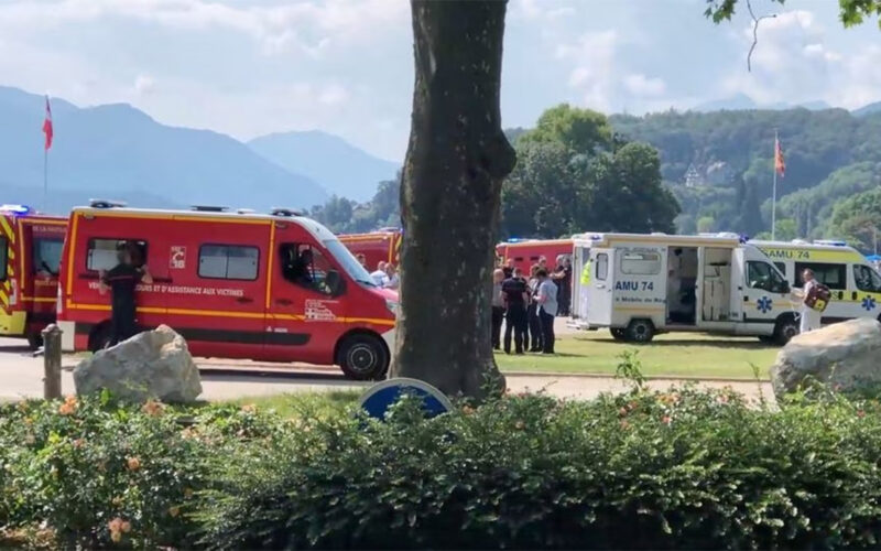 France stabbing: Four children wounded in Annecy knife attack