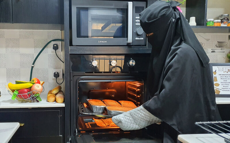 Nigeria: Meet famous veiled Muslim chef