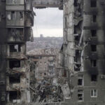 residential-building-destroyed_Mariupol_Ukraine