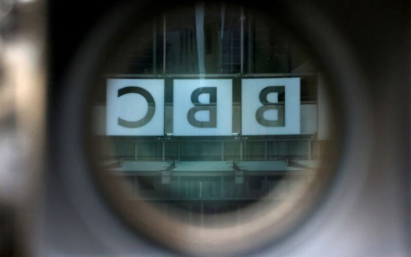 BBC suspends presenter over alleged teenager photos scandal