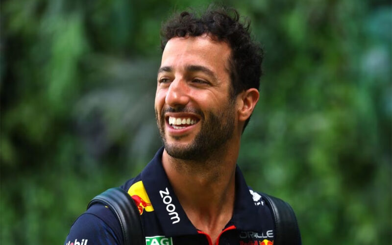 Ricciardo replaces De Vries at AlphaTauri from Hungary