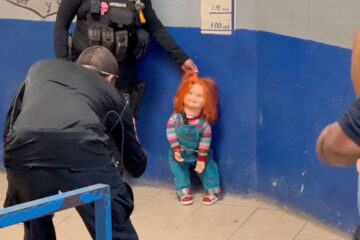 Mexican police cuff crooked ‘demon doll’ Chucky