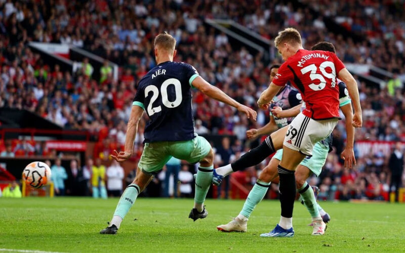 McTominay rescues Man United as Tottenham go top